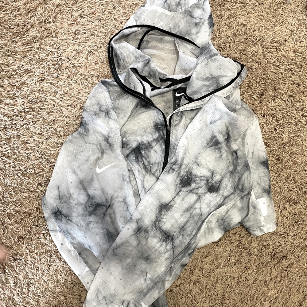 Nike Crop Windbreaker